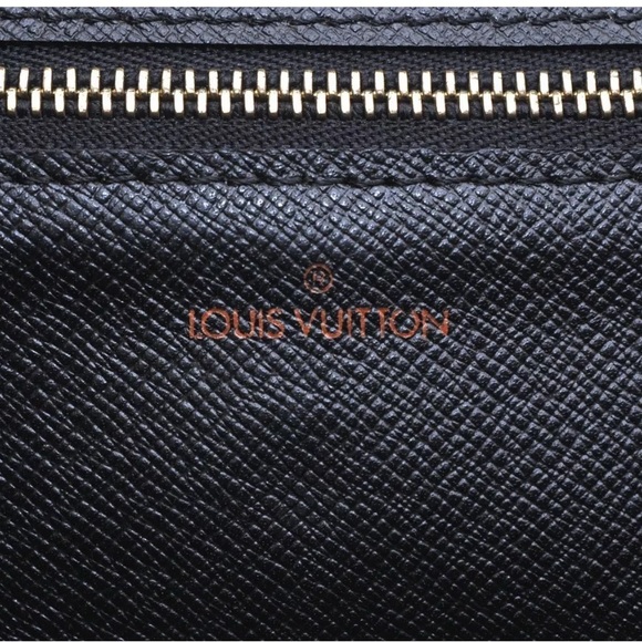 Authentic Louis Vuitton Epi Montaigne 27 Clutch Hand Bag Blue - Picture 10 of 14